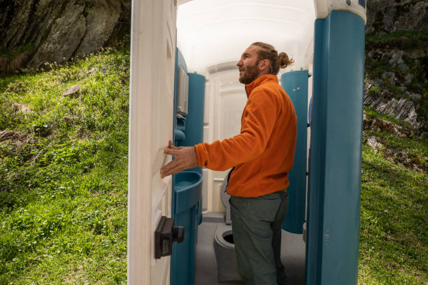 Best Luxury portable toilet rental  in Mastic Beach, NY